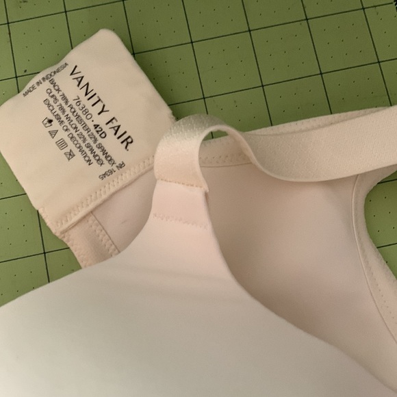 Vanity Fair Bra - Picture 8 of 8